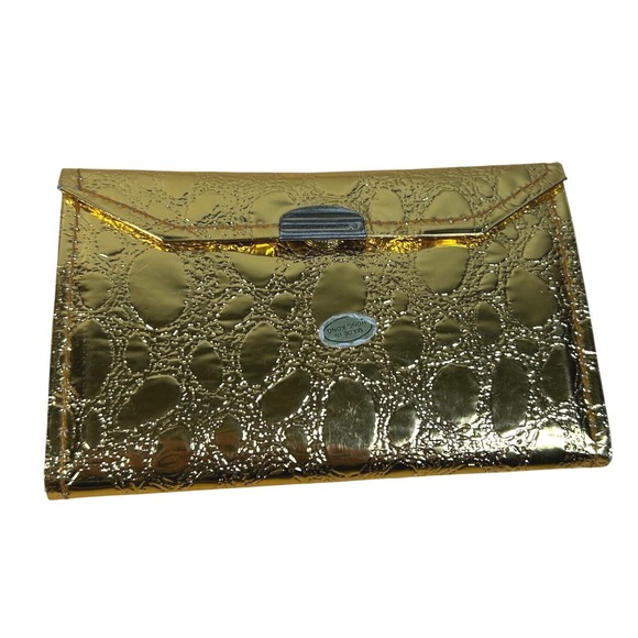 Gold Faux Croc Clutch Style Sewing Kit Manicure Tools Travel Set Vintage - Picture 2 of 7